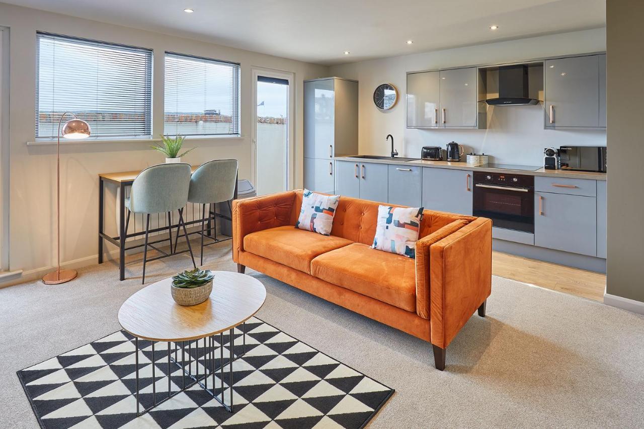 Apartment Host & - North Marine House